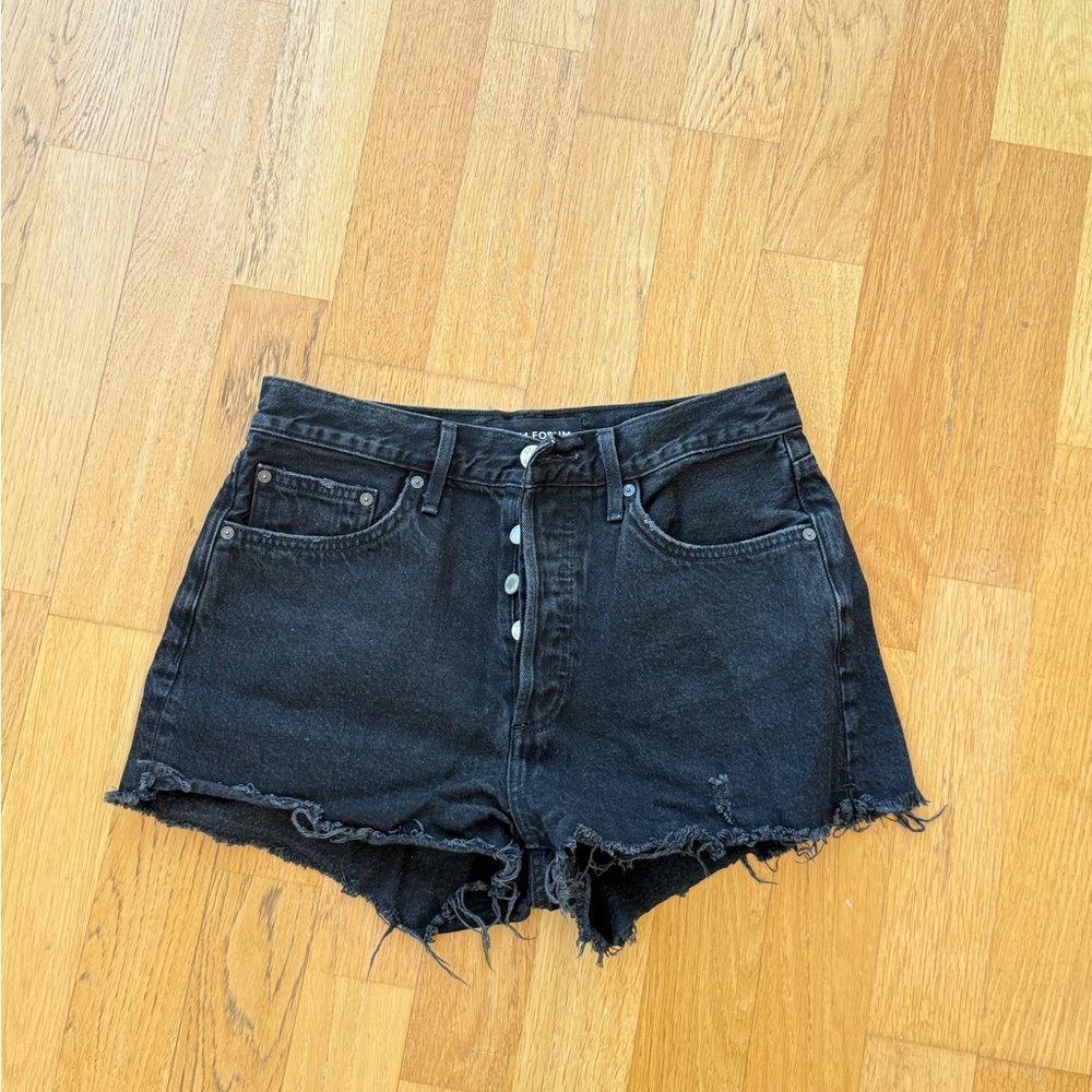 Aritzia Denim Forum Black Distressed Denim Yoko Jean Shorts